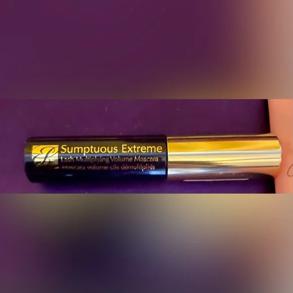 NWT Estee Lauder Lipstick & Pleasure Perfume Set Limited Edition Passion Pink 🔥 - Picture 9 of 10